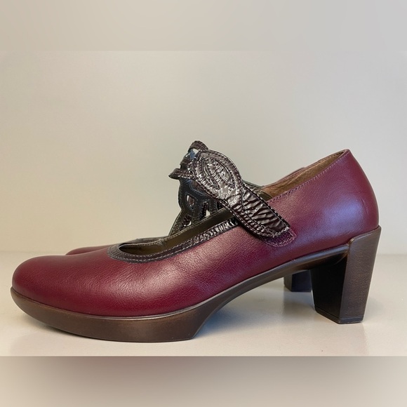 Naot burgundy leather avant garde 2.5" block heeled comfort shoe women's size 37 - Picture 1 of 8